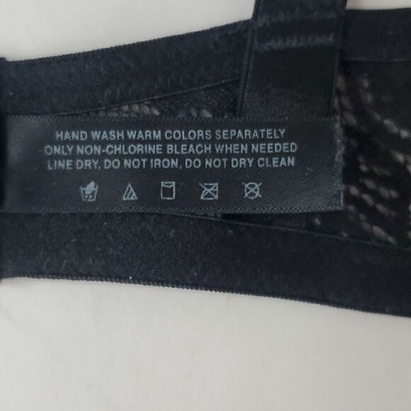 Natori Reflex Memory Black Plunge Bra Size 32D - Picture 12 of 12